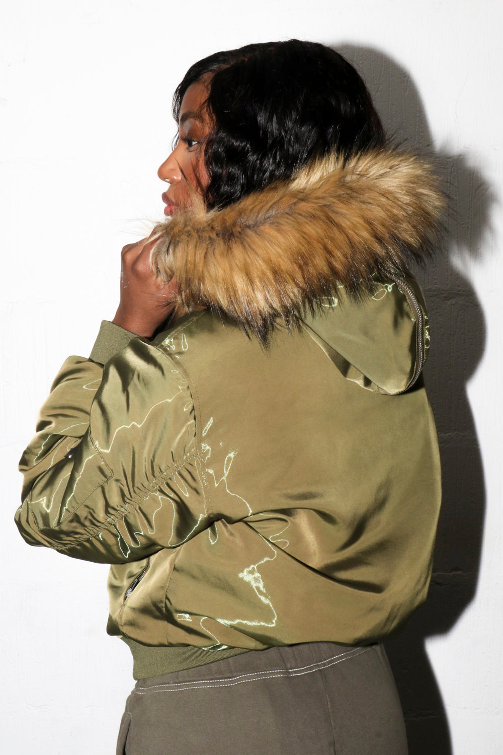 Trapstar Script Fur Hood Bomber Jacken Damen Khaki Schweiz | XHOWKA519